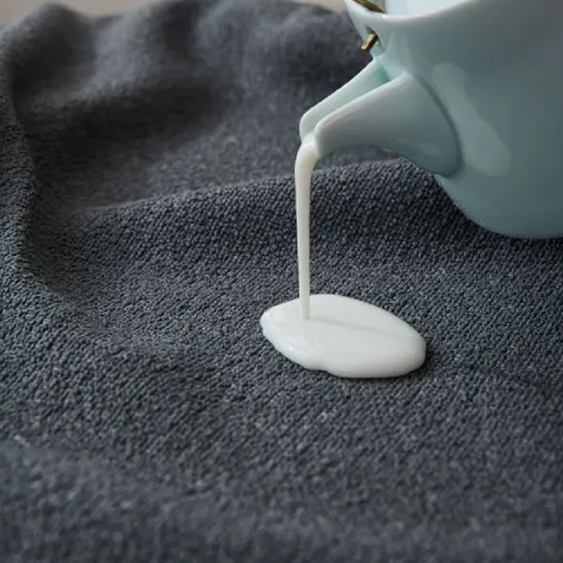 tissu gris imperméable anti taches