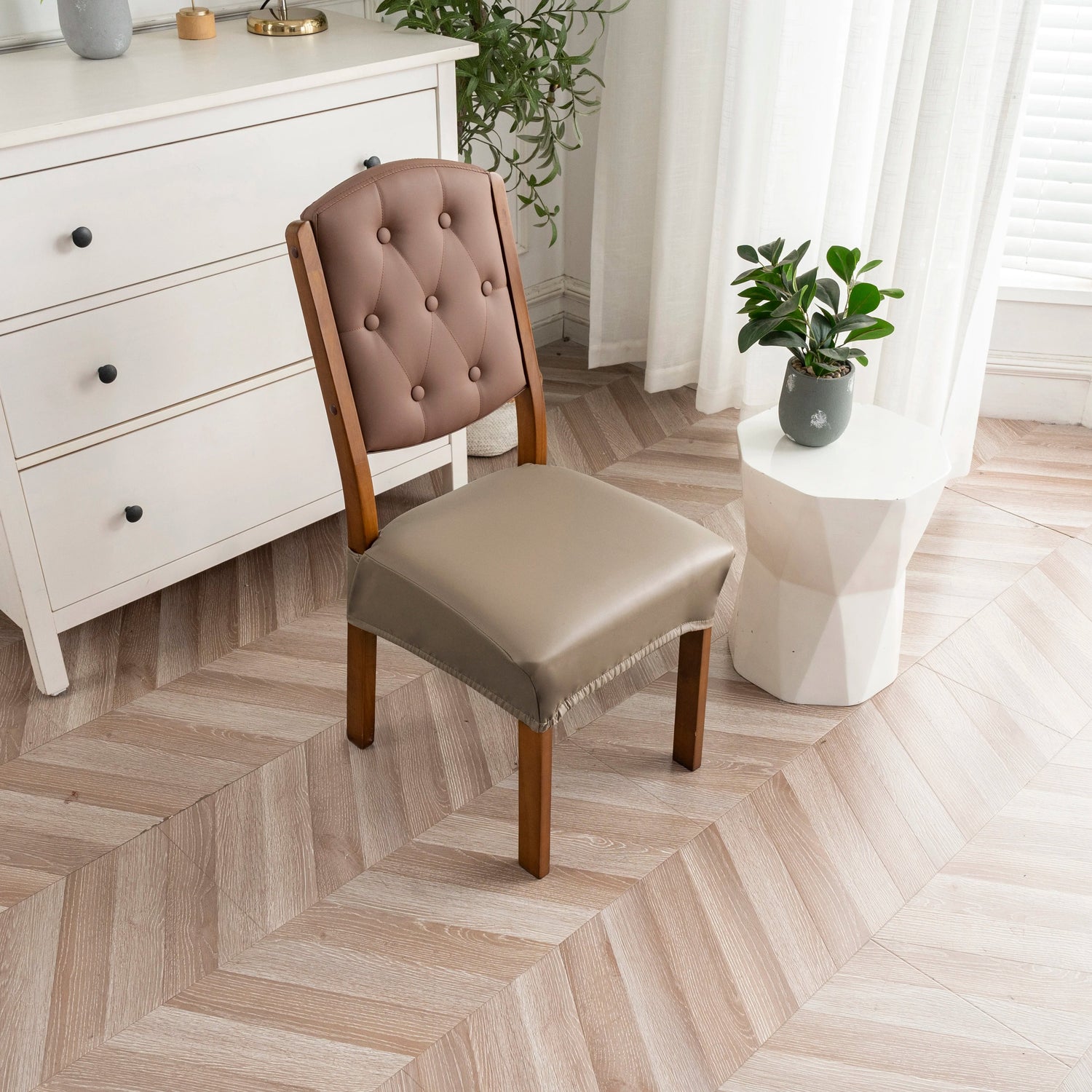 Housse pour assise de chaise simili cuir imperméable taupe khaki