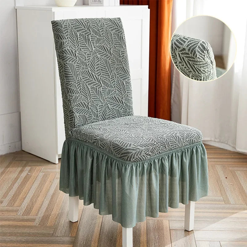 Housse de chaise avec jupe en dentelle vert